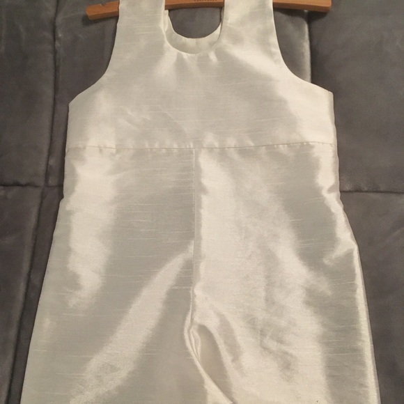 Baptismal outfit - Picture 2 of 7